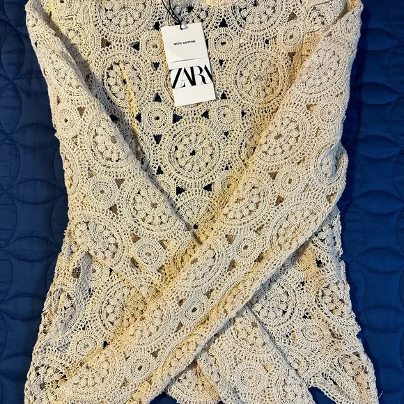 Zara Top - Picture 4 of 4